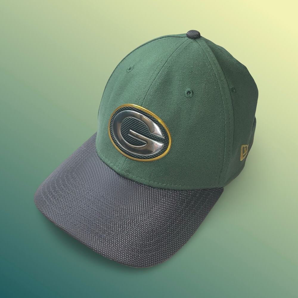 New Era Green Bay Packers Hat 39THIRTY Medium Large M/L Green Black NFL Cap